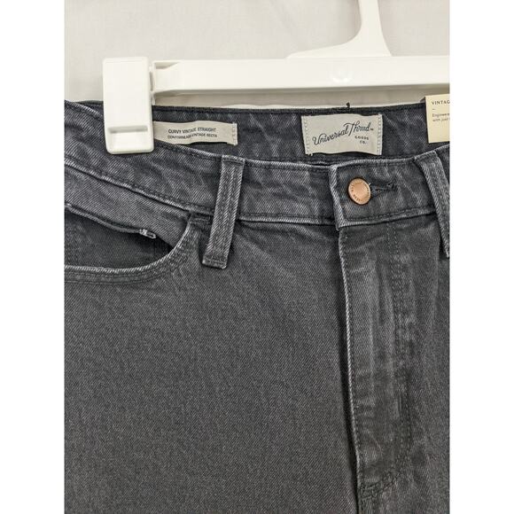 Universal Thread Curvy Jeans 6 Black Vintage Stretch Straight Leg Denim Cropped - Picture 2 of 13